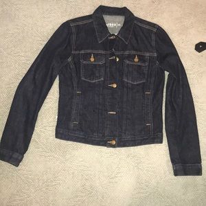 Gap dark denim wash jean jacket